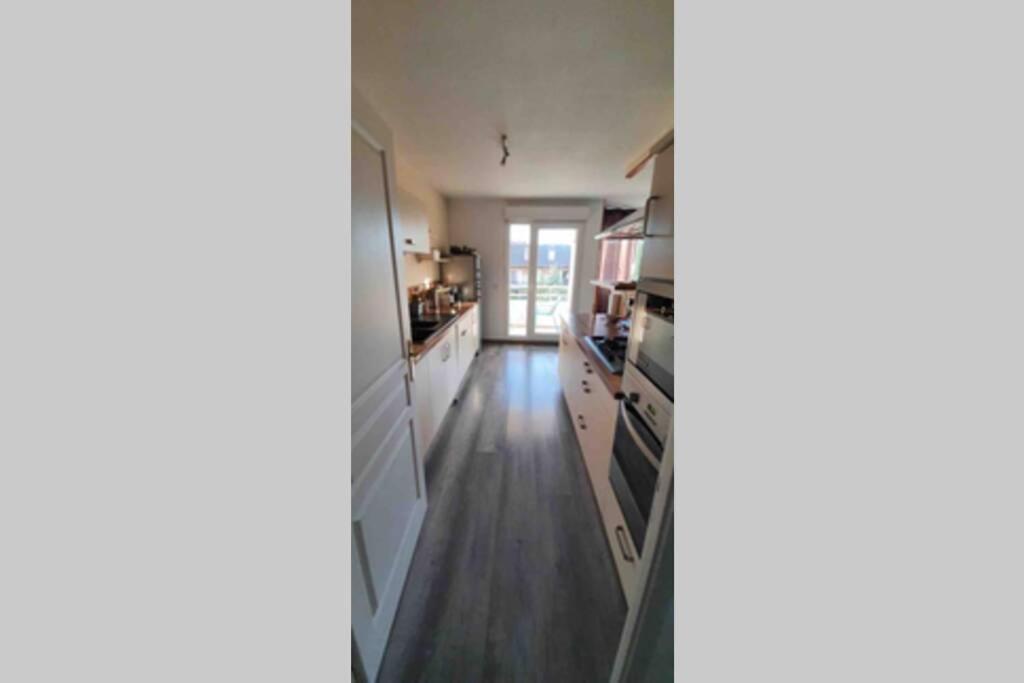 Tichnich Appartement - 2 Bedrooms - 1 Min Away From Train Station Annemasse Esterno foto