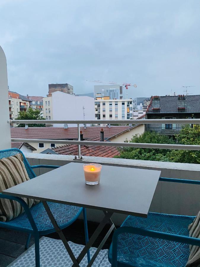 Tichnich Appartement - 2 Bedrooms - 1 Min Away From Train Station Annemasse Esterno foto